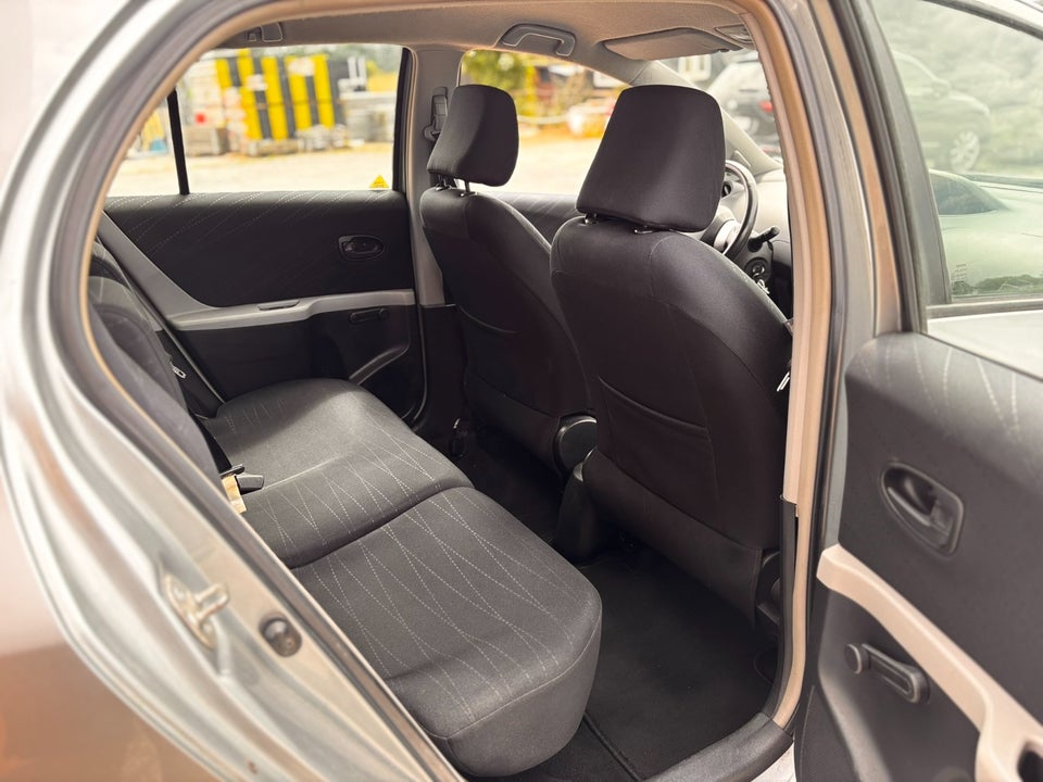 Toyota Yaris 1,3 Luna M/M 5d