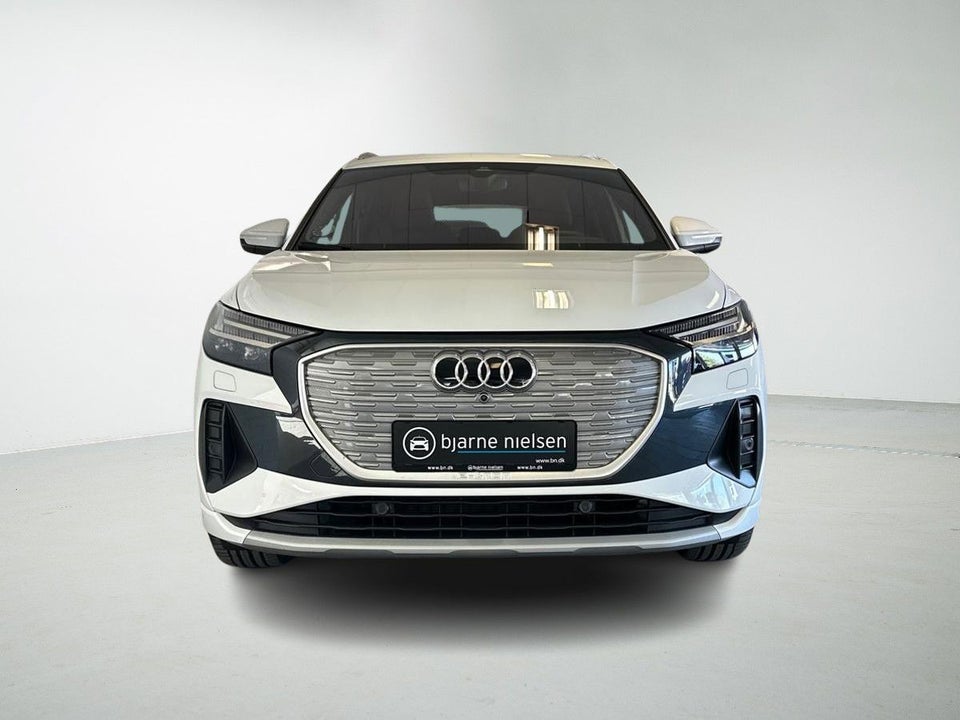 Audi Q4 e-tron 40 S-line 5d