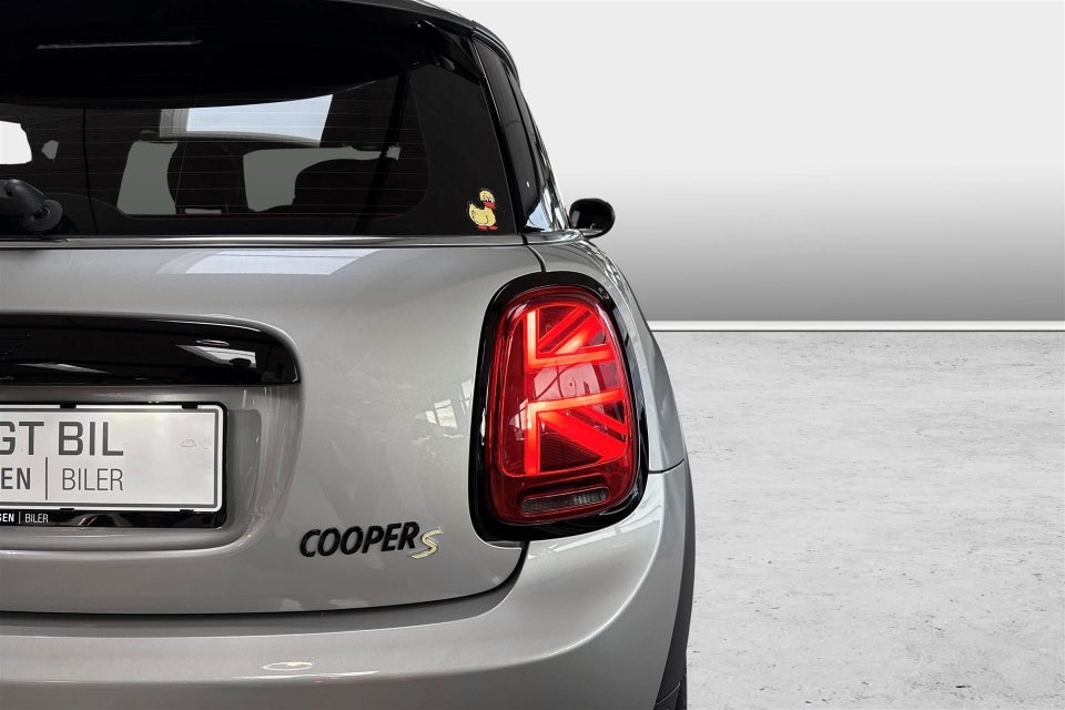 MINI Cooper SE Maximise 3d