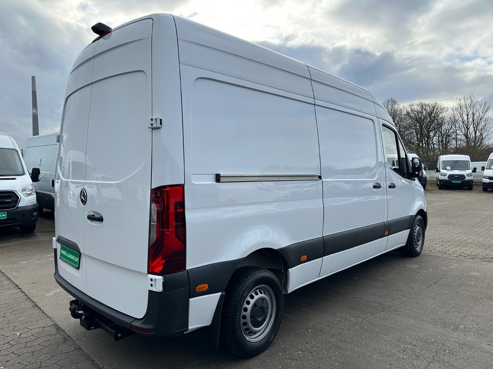 Mercedes Sprinter 315 2,0 CDi A2 Kassevogn aut. RWD