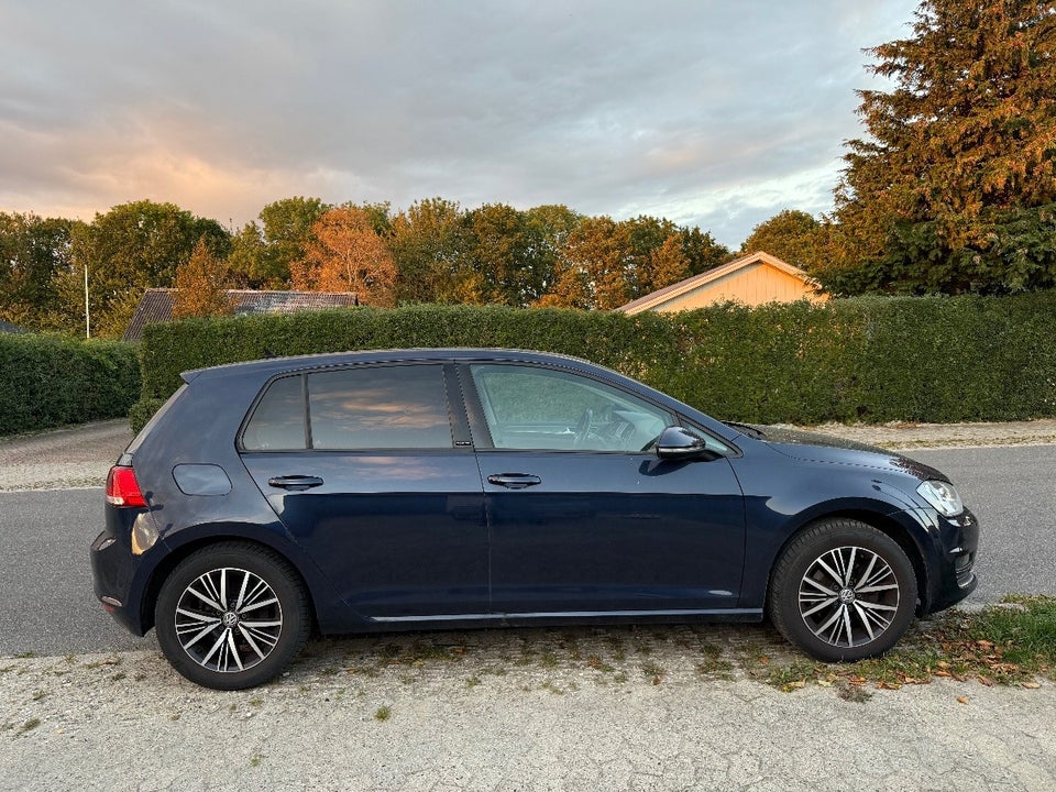 VW Golf VII 1,4 TSi 125 Allstar DSG BMT 5d