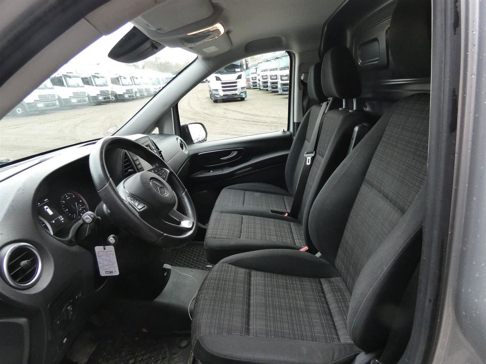 Mercedes Vito 114 2,0 CDi Kassevogn aut. L RWD