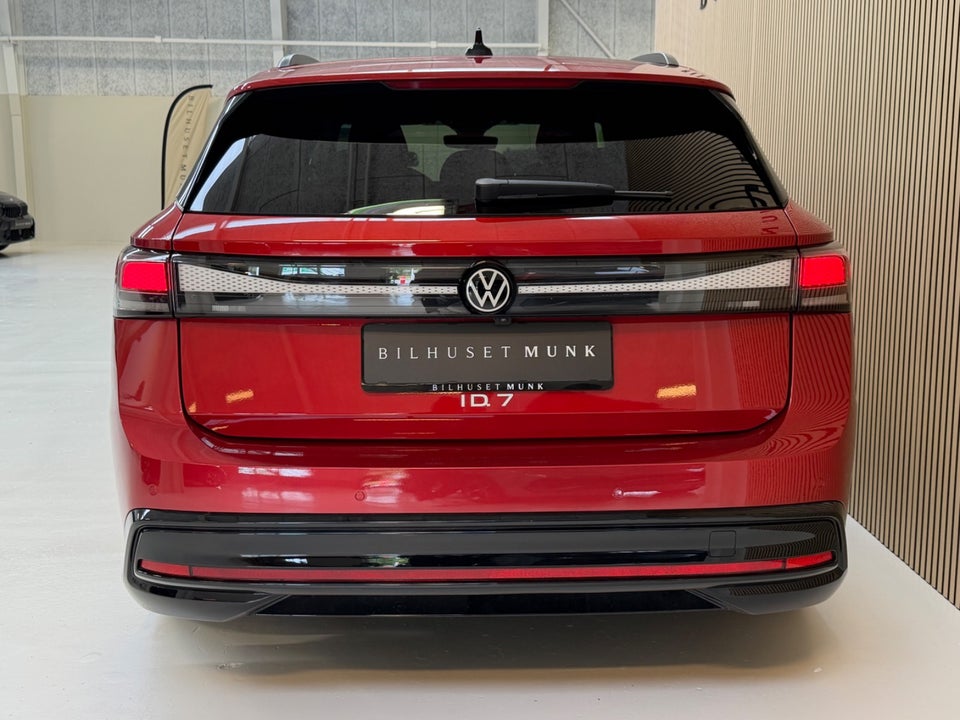 VW ID.7 77 Style Tourer 5d