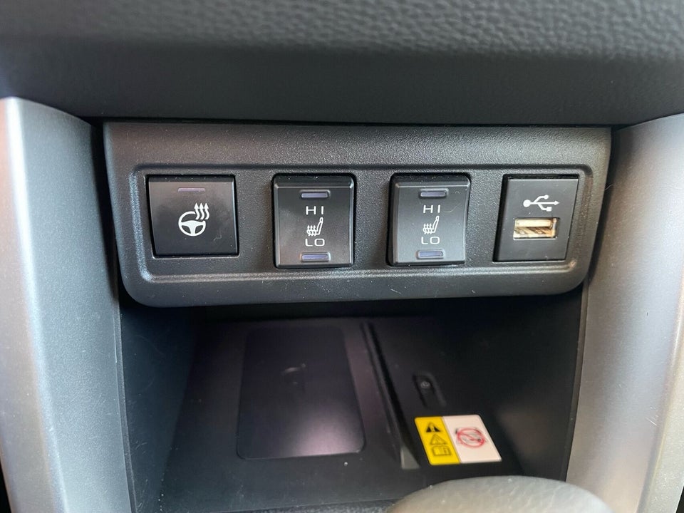 Toyota Corolla Cross 1,8 Hybrid Style Comfort CVT 5d