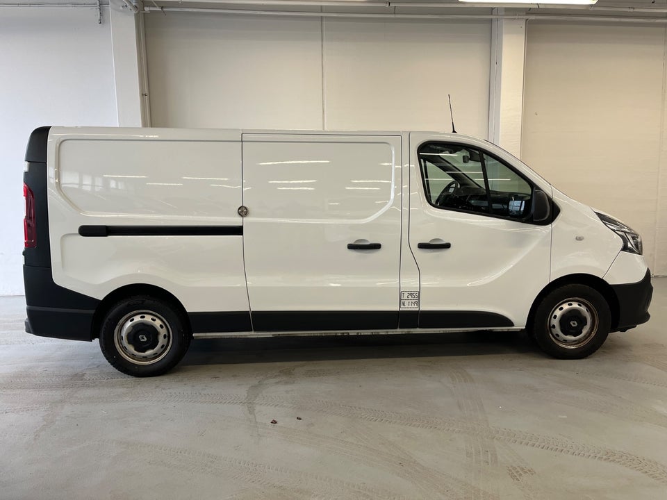 Renault Trafic T29 2,0 dCi 120 L2H1