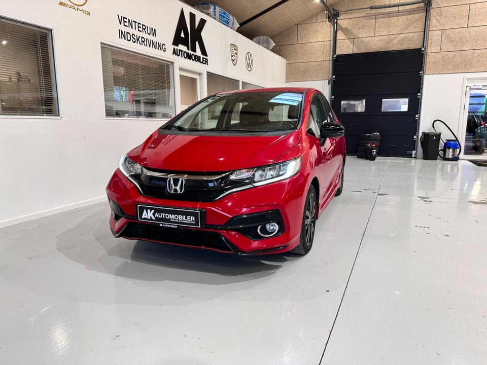 Honda Jazz 1,5 i-VTEC Dynamic 5d