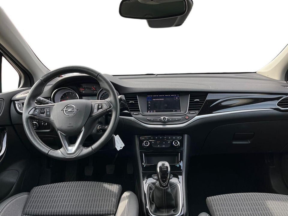 Opel Astra 1,2 T 110 Elegance 5d