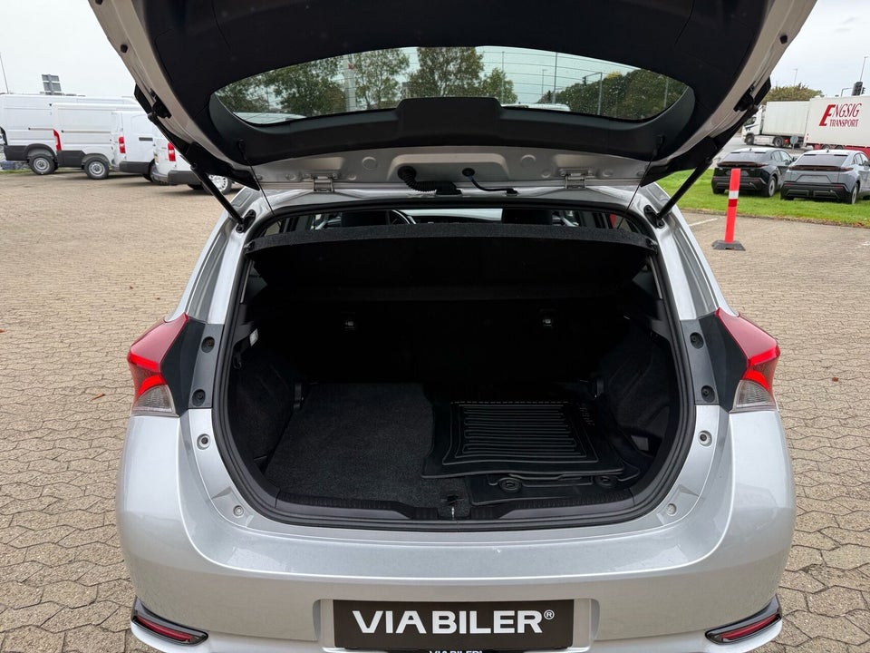 Toyota Auris 1,8 Hybrid H2 Comfort CVT 5d