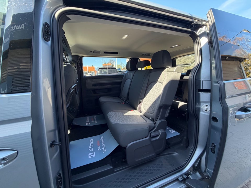 VW ID.Buzz 86 Pro 7prs LWB 5d