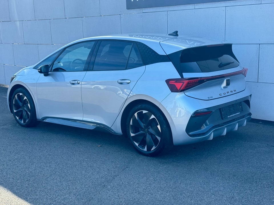 Cupra Born 77 e-Boost 5d