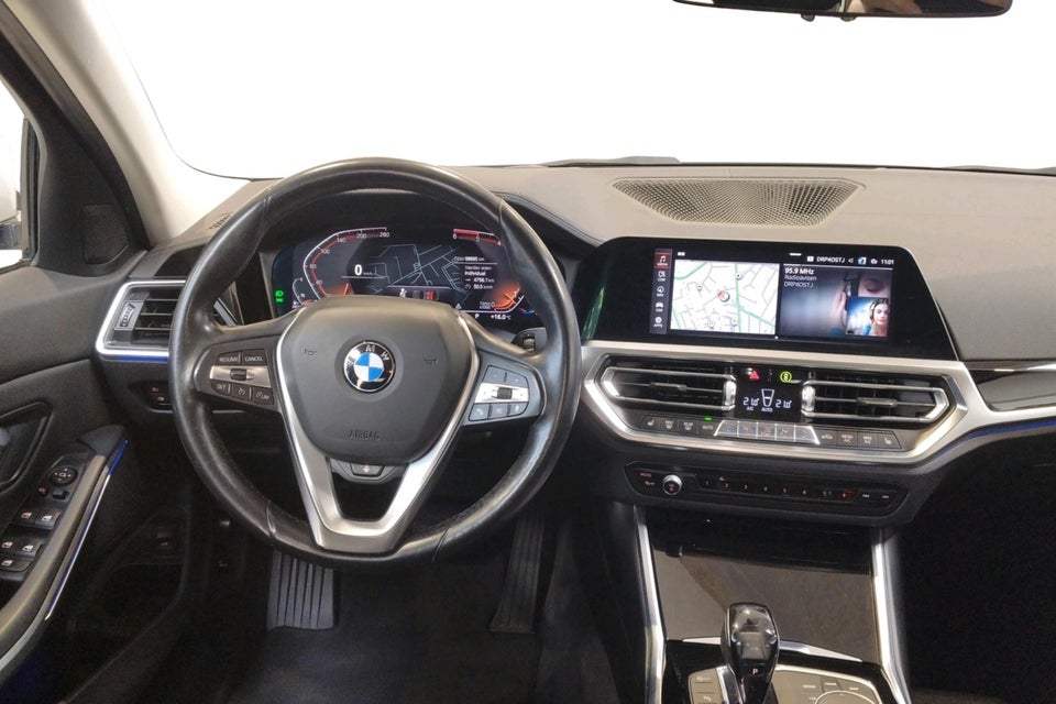 BMW 320d 2,0 Sport Line aut. 4d