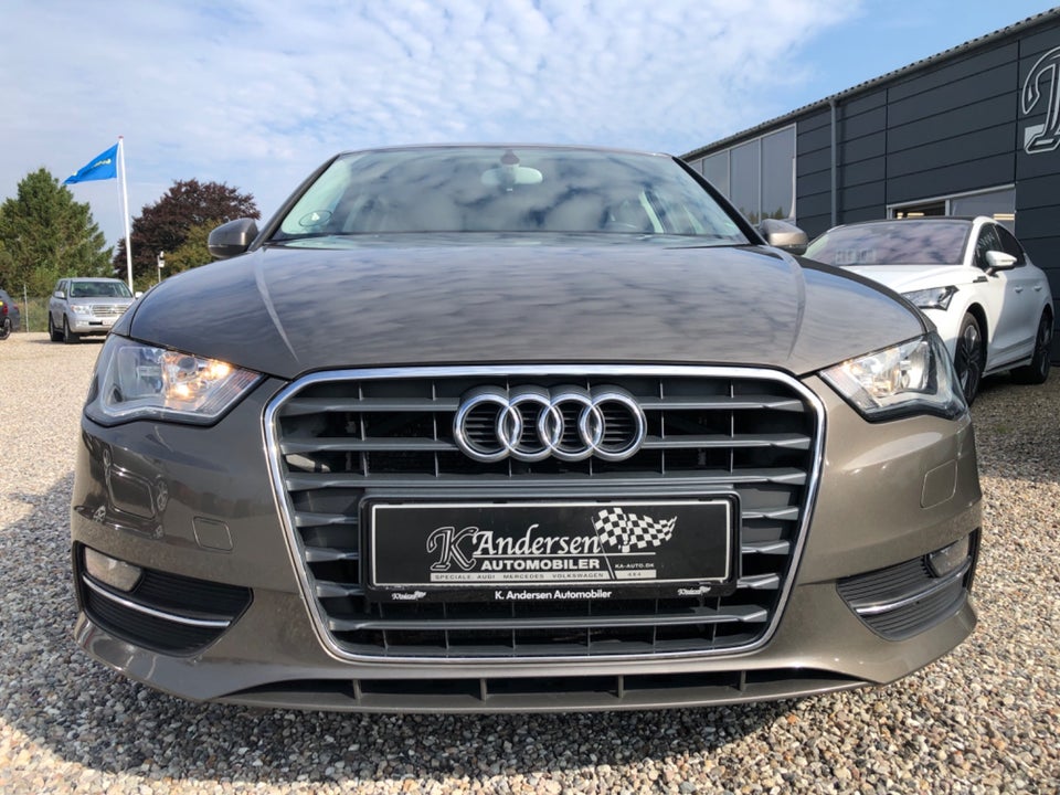 Audi A3 1,4 TFSi 122 Ambition Sportback 5d