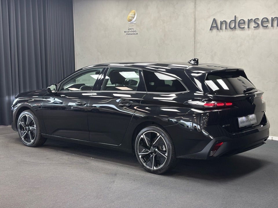 Peugeot e-308 54 Style SW 5d