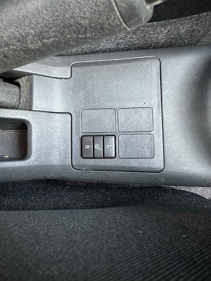 Toyota Yaris 1,3 Luna 5d