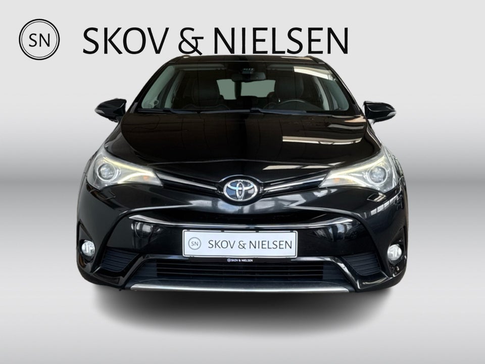 Toyota Avensis 1,8 VVT-i T3 Touring Sports 5d