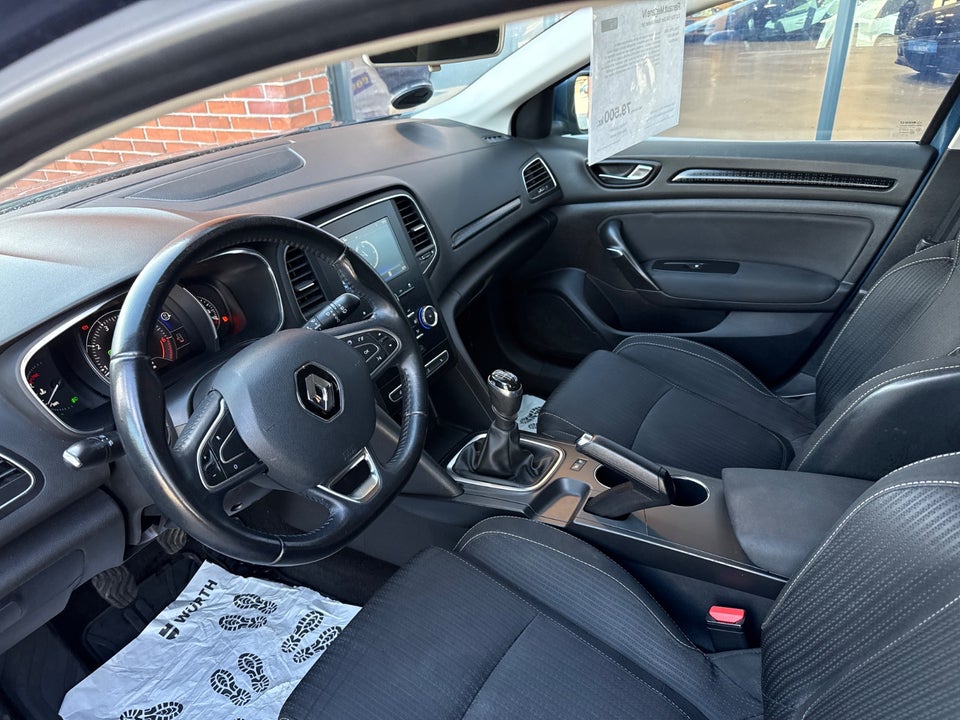 Renault Megane IV 1,2 TCe 100 Zen Sport Tourer 5d