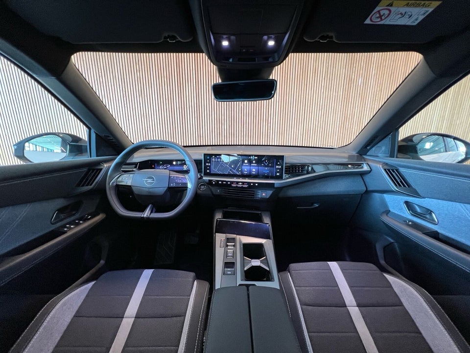 Opel Grandland-e 82 Edition 5d