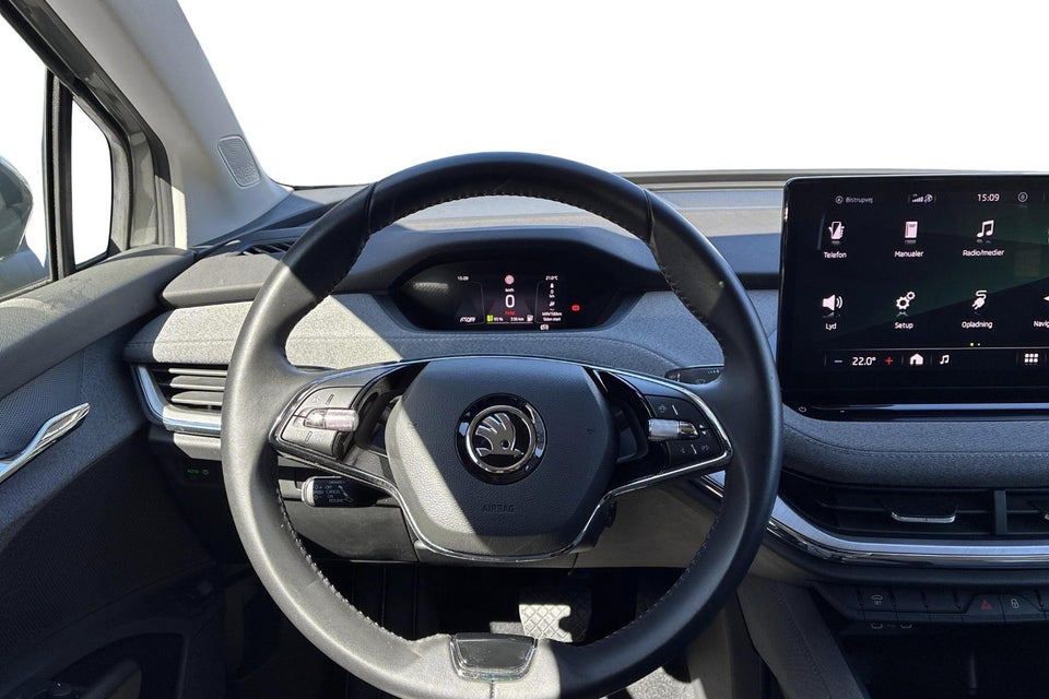 Skoda Enyaq 60 iV Loft 5d