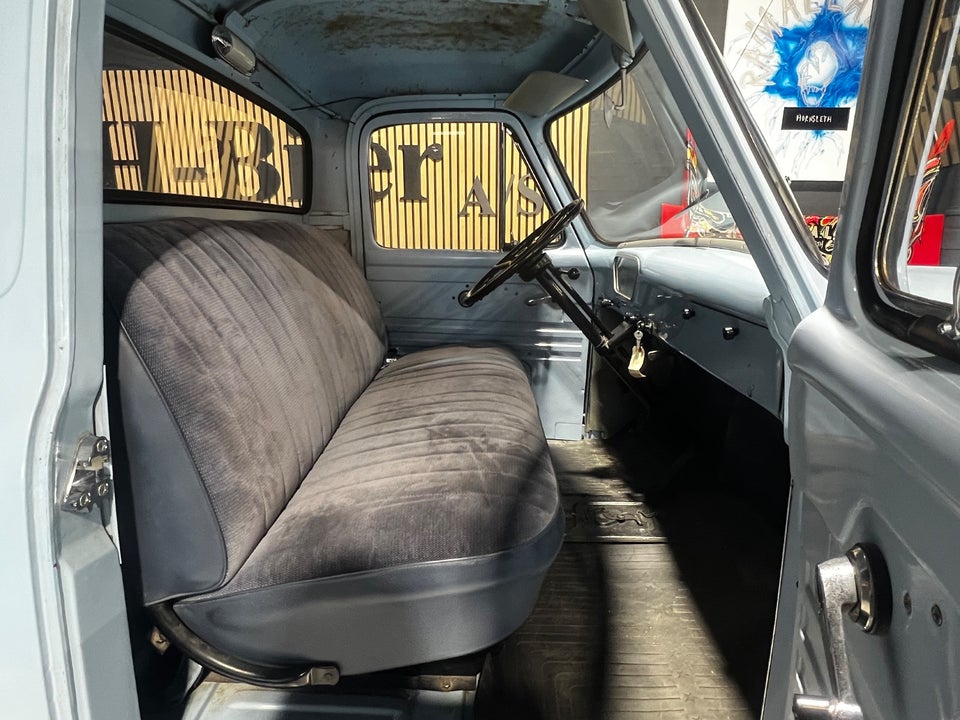 Ford F-100 3,7 Pick-up 2d