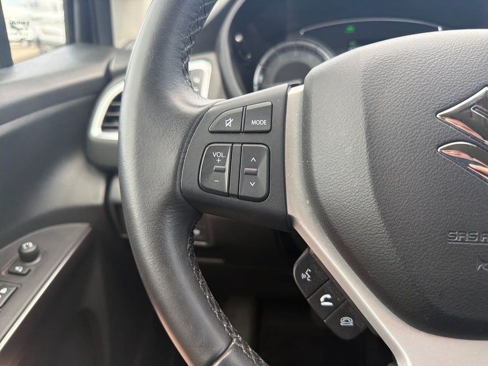 Suzuki S-Cross 1,5 S-Hybrid Active AGS 5d