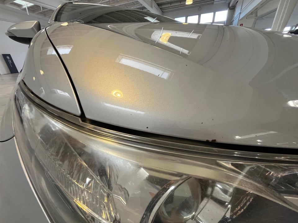 Toyota Auris 1,6 T2+ Touring Sports 5d