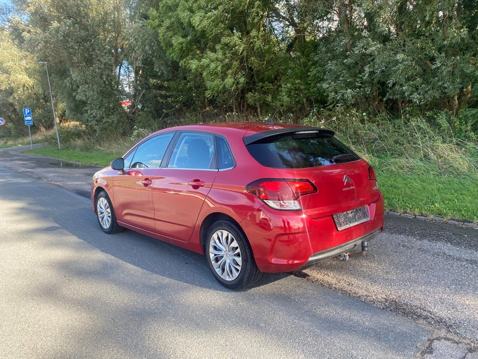 Citroën C4 1,2 PureTech 110 Feel 5d
