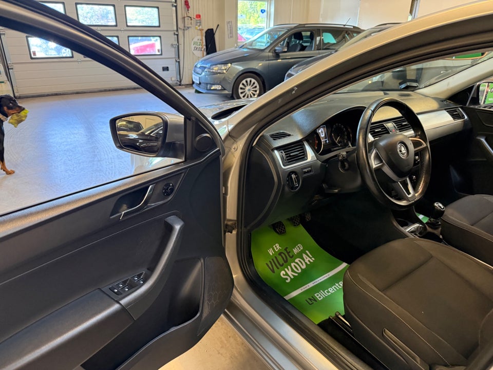 Skoda Rapid 1,2 TSi 110 Ambition Spaceback 5d
