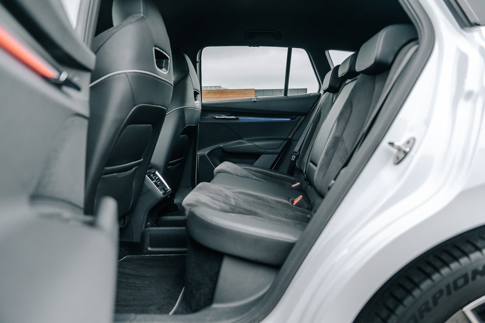 Skoda Enyaq 80 iV Sportline 5d