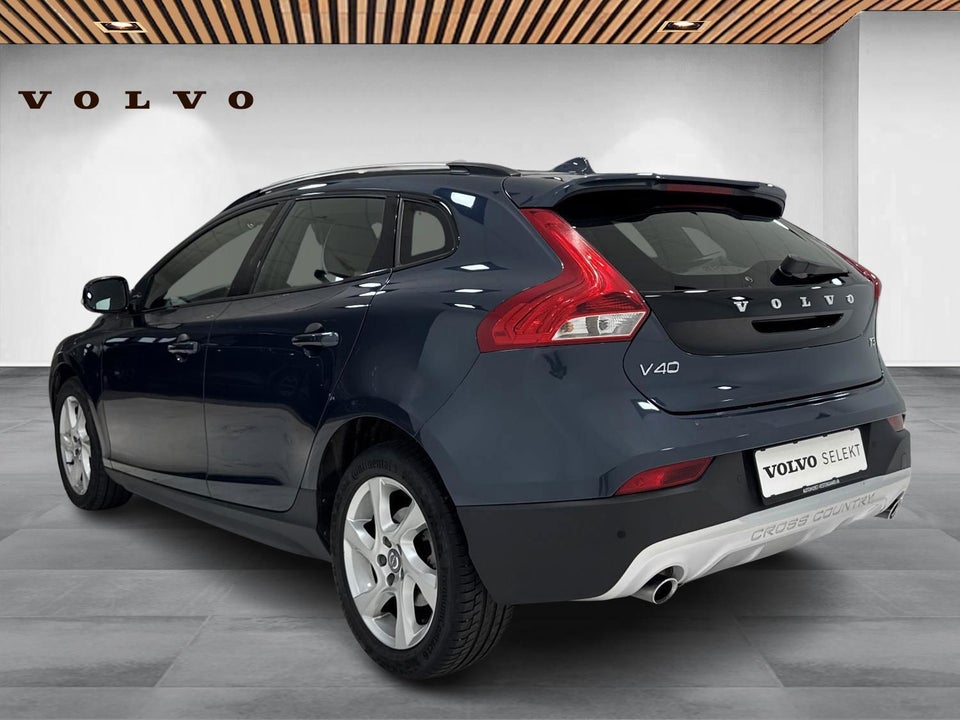 Volvo V40 CC 1,5 T3 152 Dynamic Edition aut. 5d