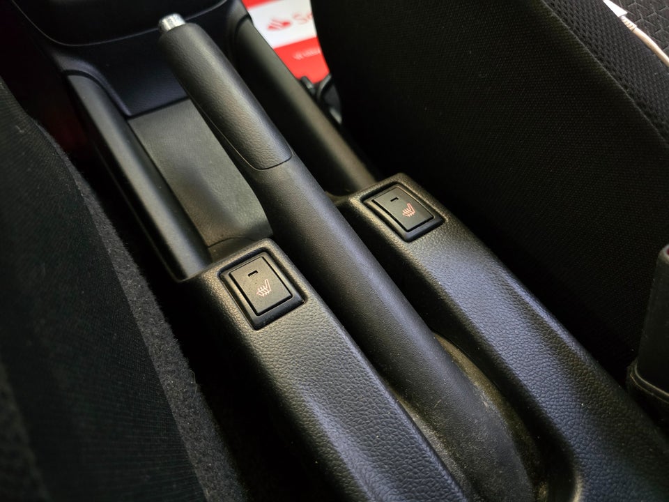 Suzuki Swift 1,2 mHybrid Action Star 5d