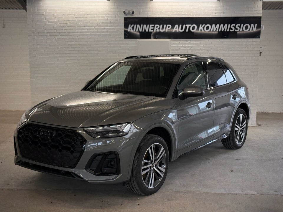 Audi Q5 50 TFSi e S-line quattro S-tr. 5d