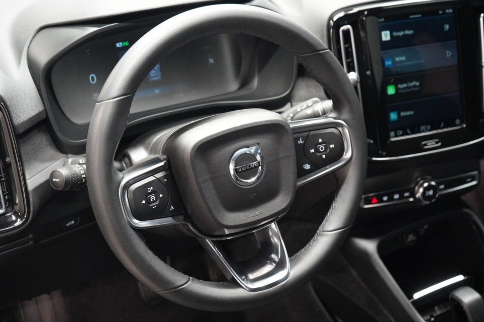 Volvo XC40 P6 ReCharge Core 5d