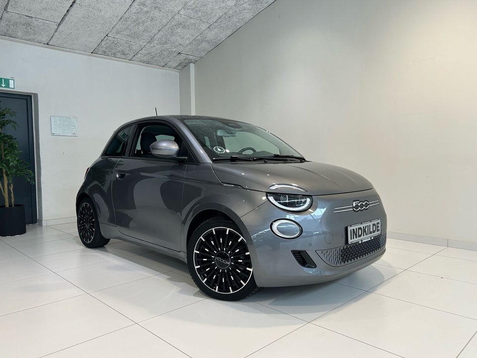 Fiat 500e 42 Icon 3d