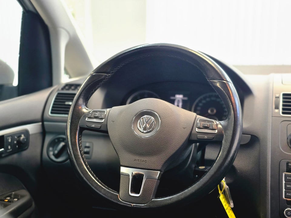 VW Touran 1,2 TSi 105 Trendline BMT 7prs 5d