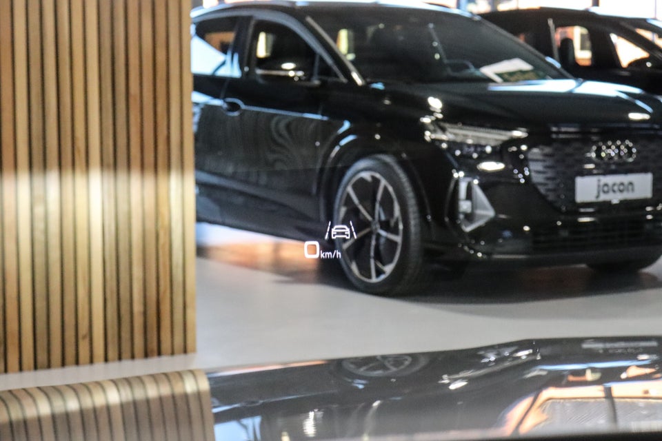 Audi e-tron 55 quattro 5d