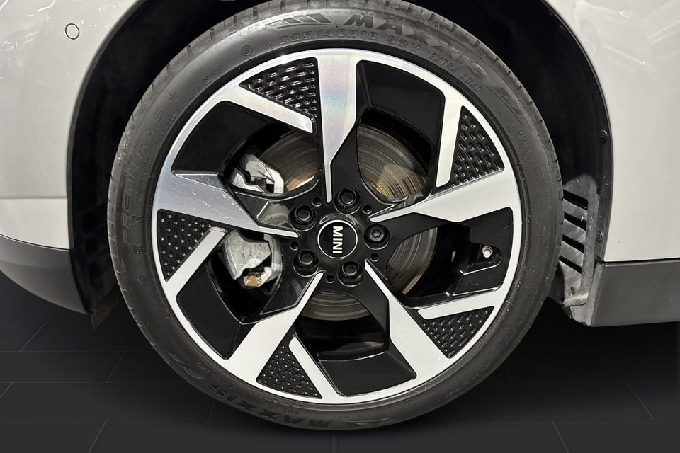 MINI Cooper SE Classic Trim XL 3d