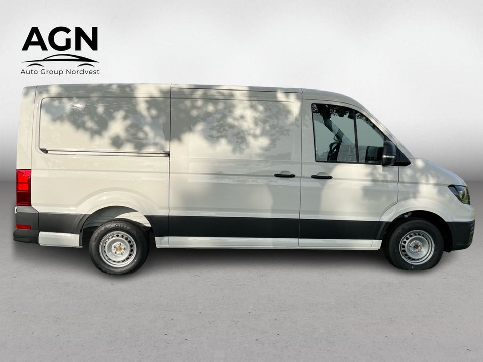 VW Crafter 35 2,0 TDi 140 Kassevogn L3H2 aut.