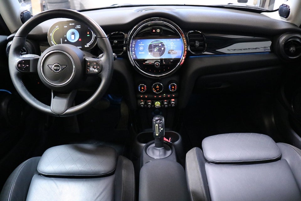 MINI Cooper SE Edition Premium Plus 3d