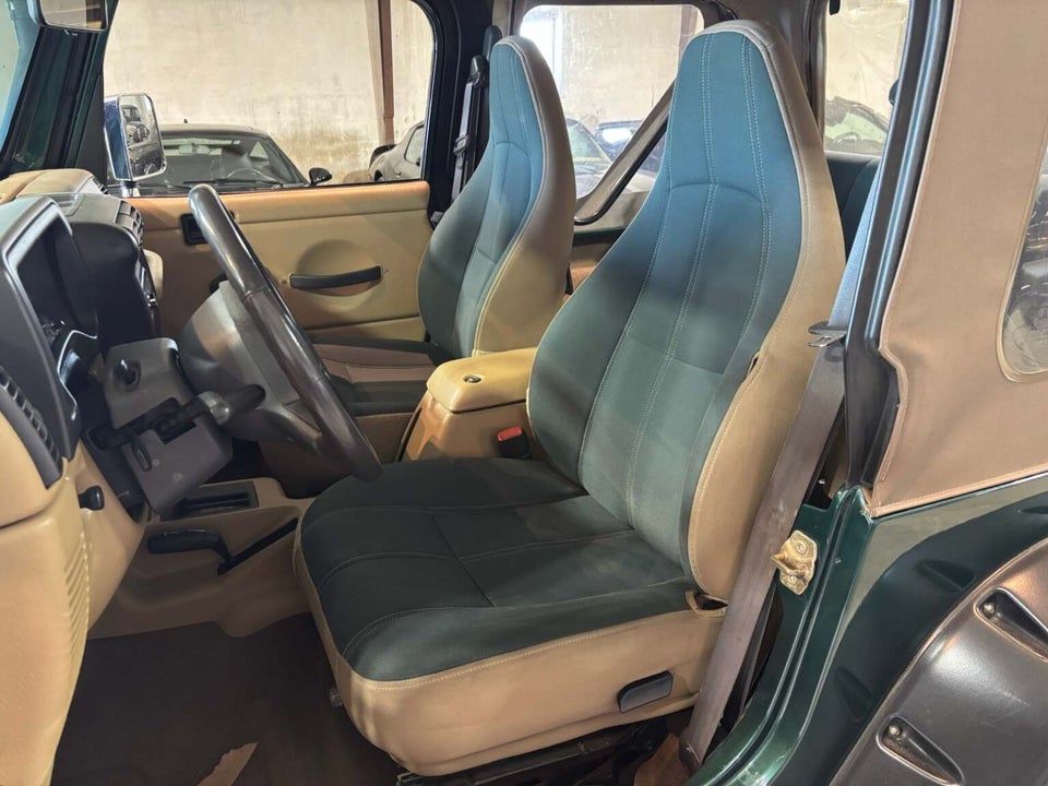Jeep Wrangler 4,0 Sport 3d