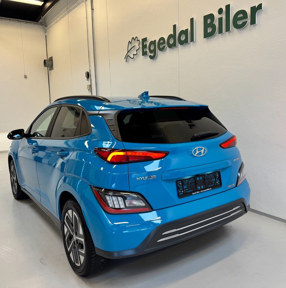 Hyundai Kona 64 EV Business 5d