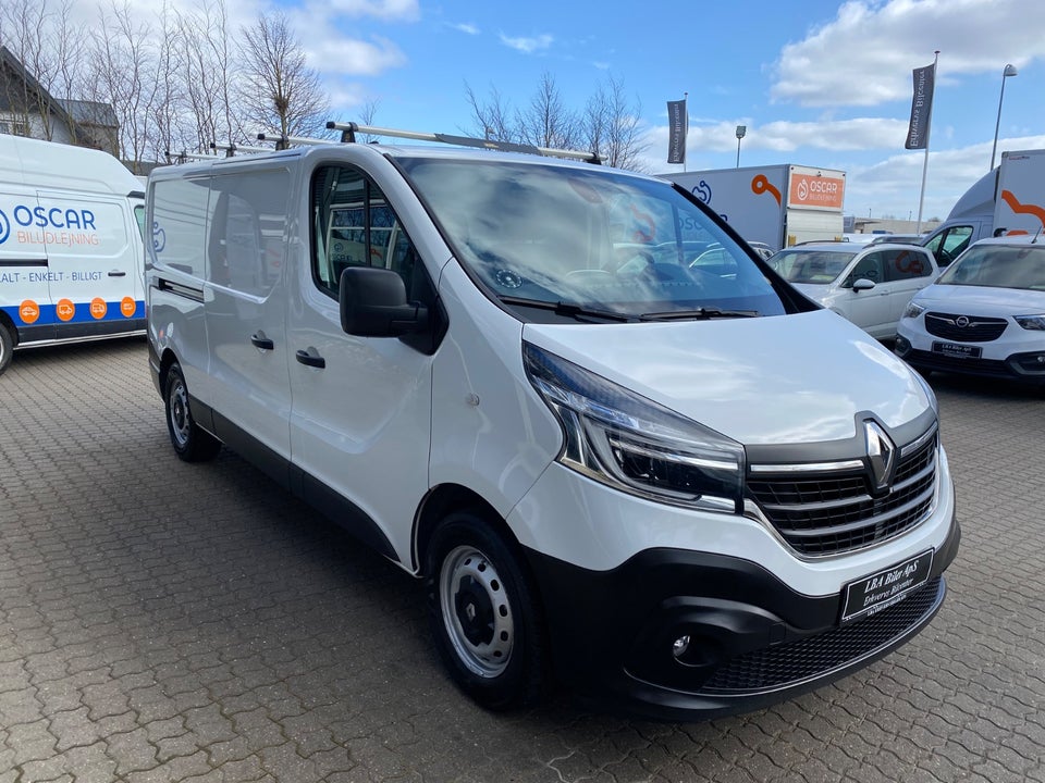 Renault Trafic T29 2,0 dCi 145 L2H1