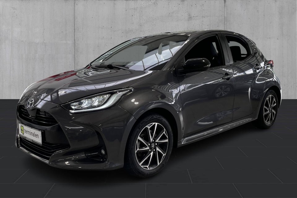 Toyota Yaris 1,5 Hybrid H3 e-CVT 5d