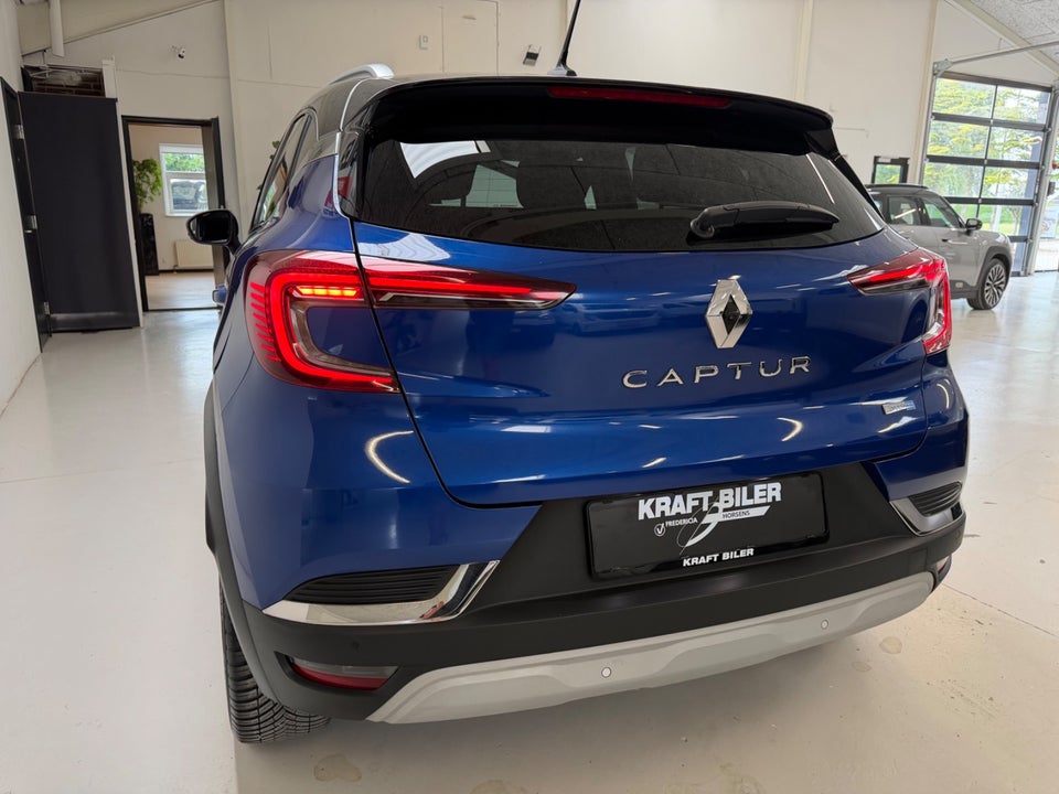Renault Captur 1,6 E-Tech Intens 5d