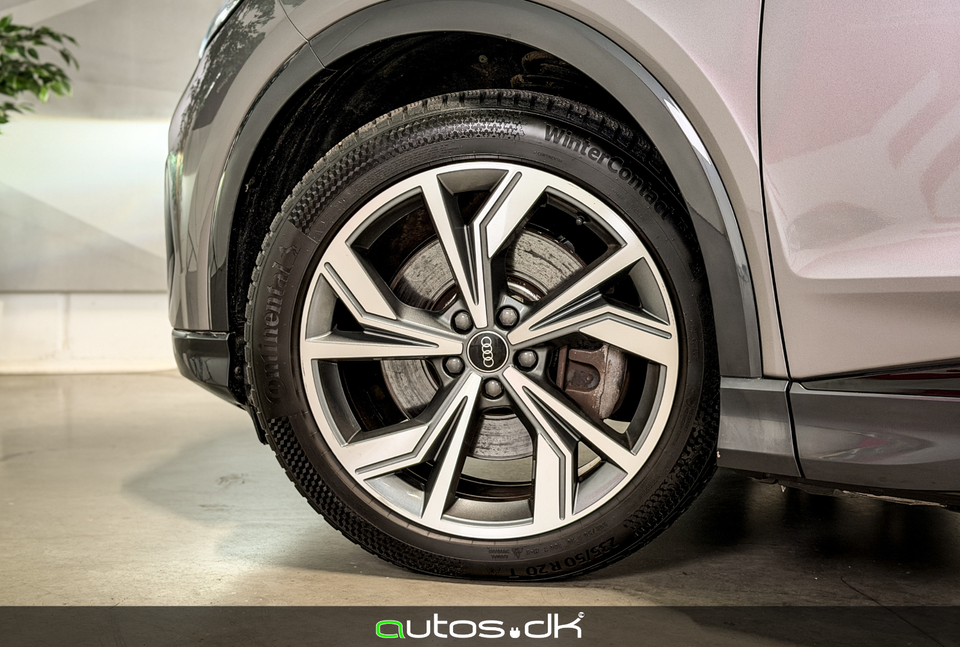 Audi Q4 e-tron 40 S-line Sportback 5d