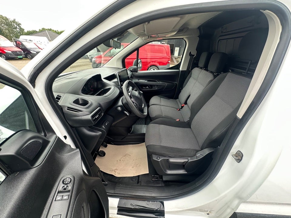 Peugeot Partner 1,5 BlueHDi 100 L1V1 Plus Van