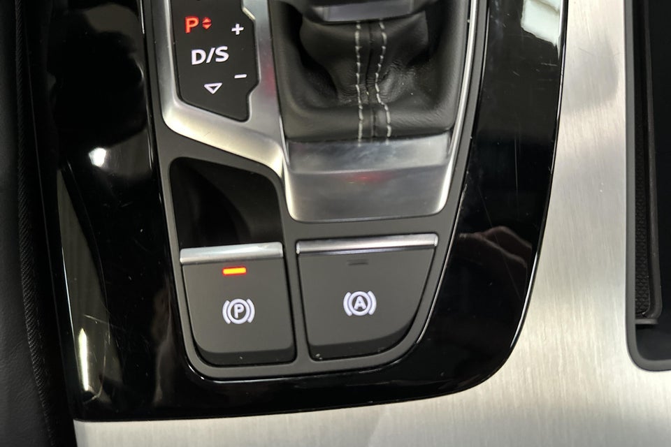 Audi Q5 50 TFSi e S-line quattro S-tr. 5d