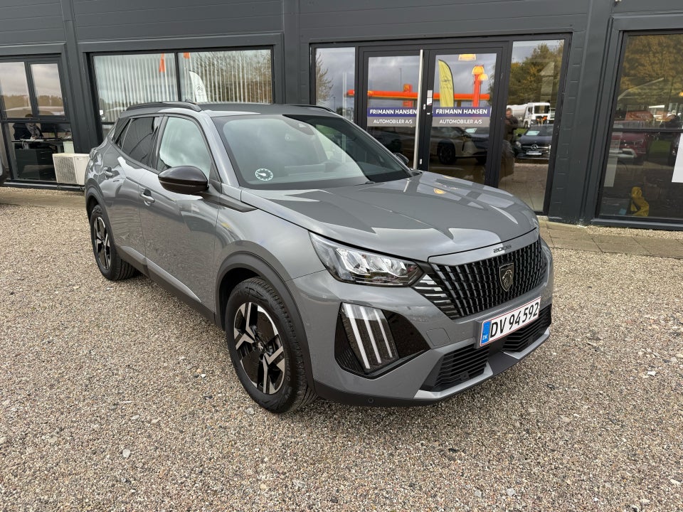 Peugeot 2008 1,2 PureTech 130 First Selection EAT8 5d