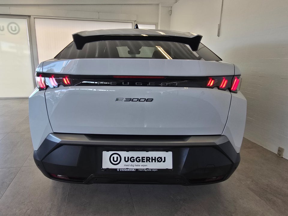 Peugeot e-3008 77 Allure 5d