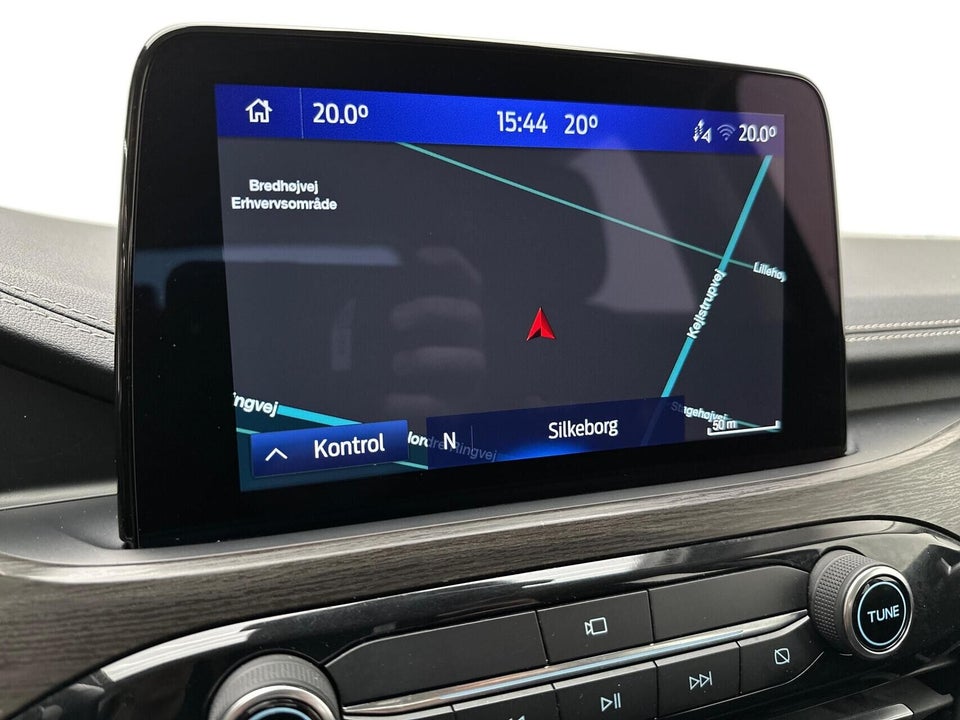 Ford Kuga 2,5 PHEV Vignale CVT 5d