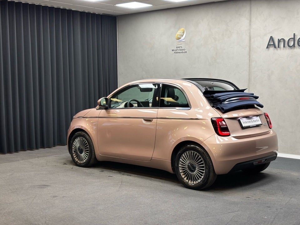 Fiat 500e 42 Icon Cabrio 2d